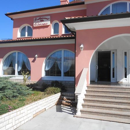 Apartments And Rooms Villa Chiara Крница Экстерьер фото