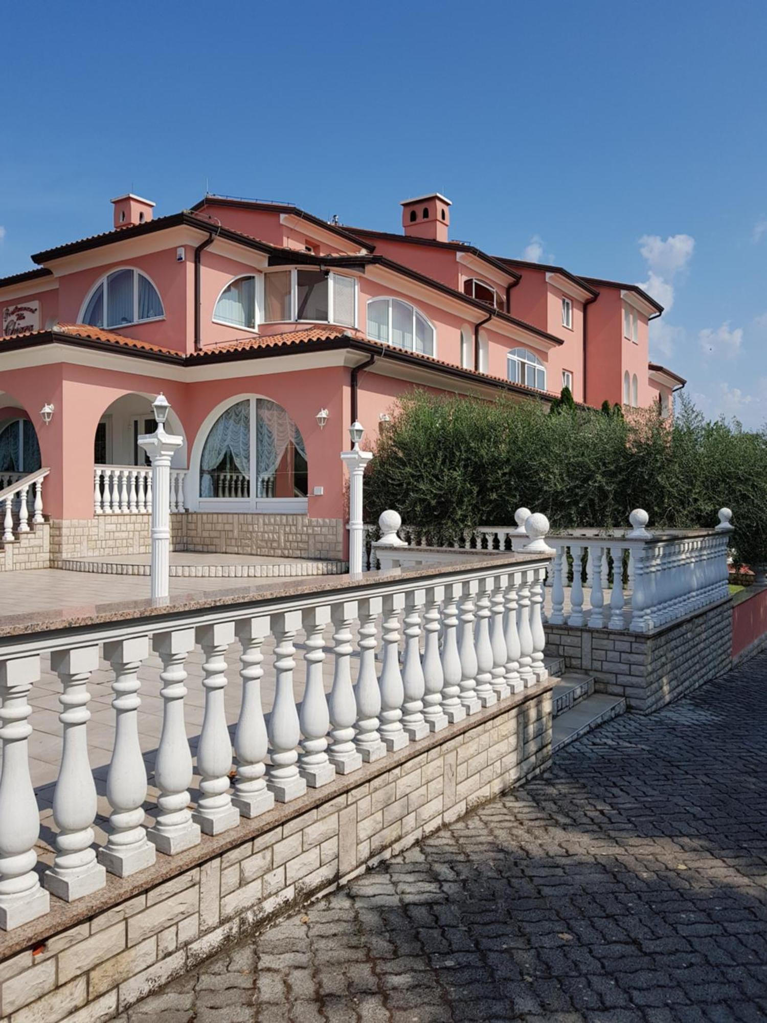 Apartments And Rooms Villa Chiara Крница Экстерьер фото