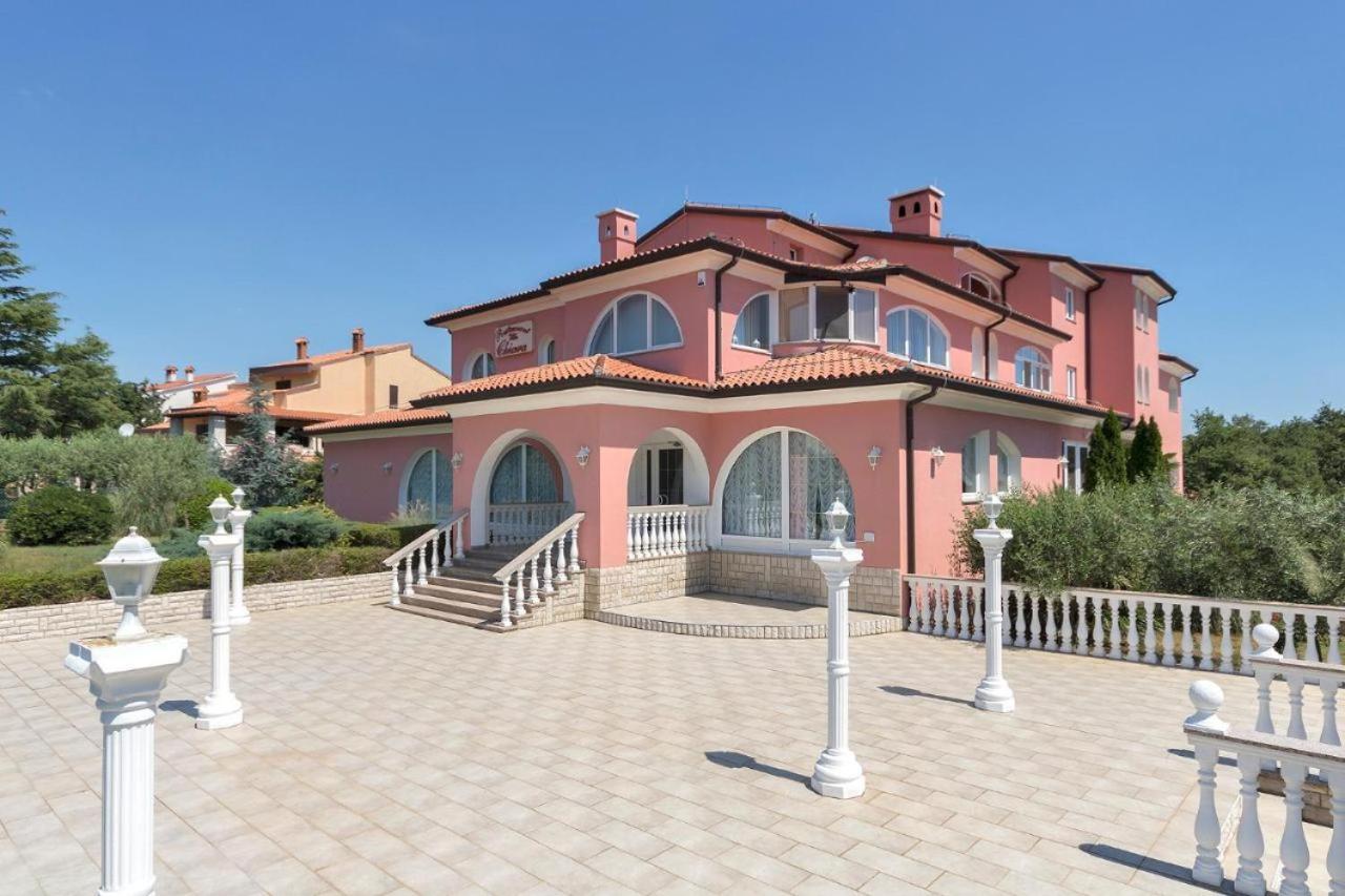 Apartments And Rooms Villa Chiara Крница Экстерьер фото